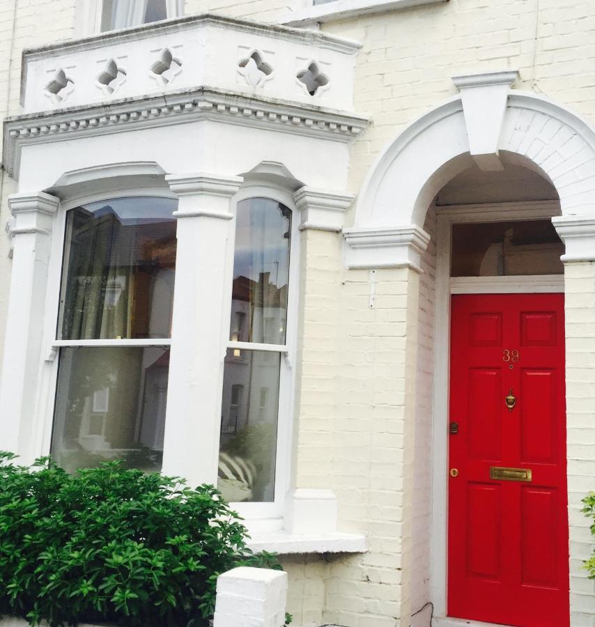Colourful 2 Bed 2 Bath Tooting House Apartment Лондон Екстериор снимка